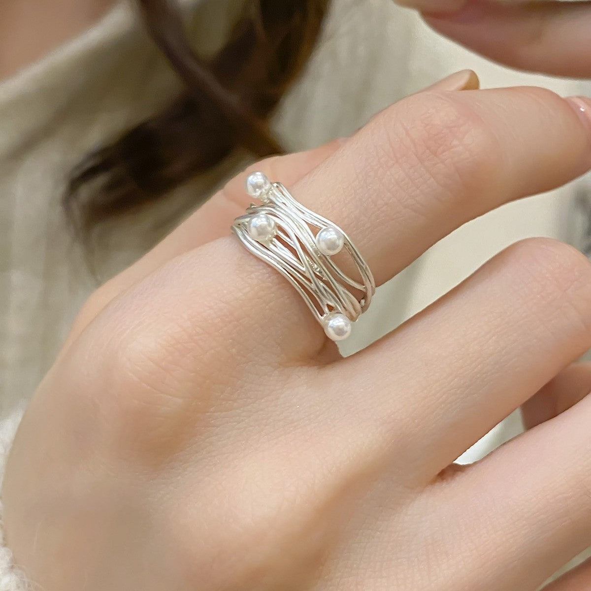 Irregular Line Feeling Multi-layer Open-end Pearl Ring Women