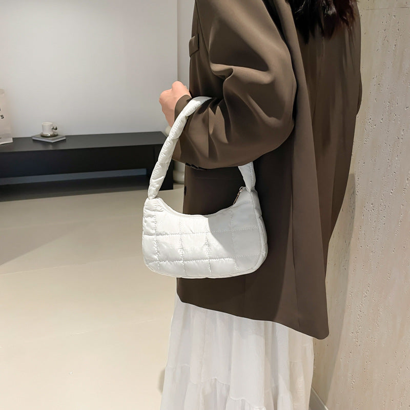 Fashion Simple One Shoulder Underarm New Moon Bag Women's